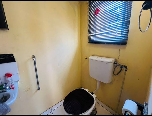 4 BEDROOM HOUSE TO LET IN UMBILO